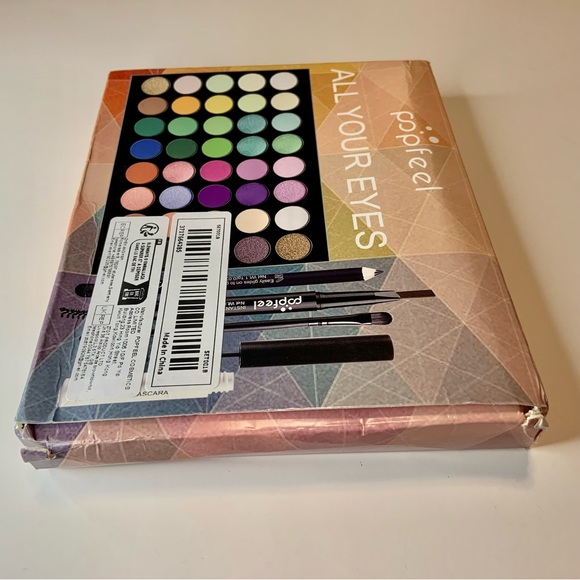 40 Color “All Your Eyes” Makeup Set Eyeshadow Palette Mascara Brush Eyeliner NEW - Picture 12 of 16